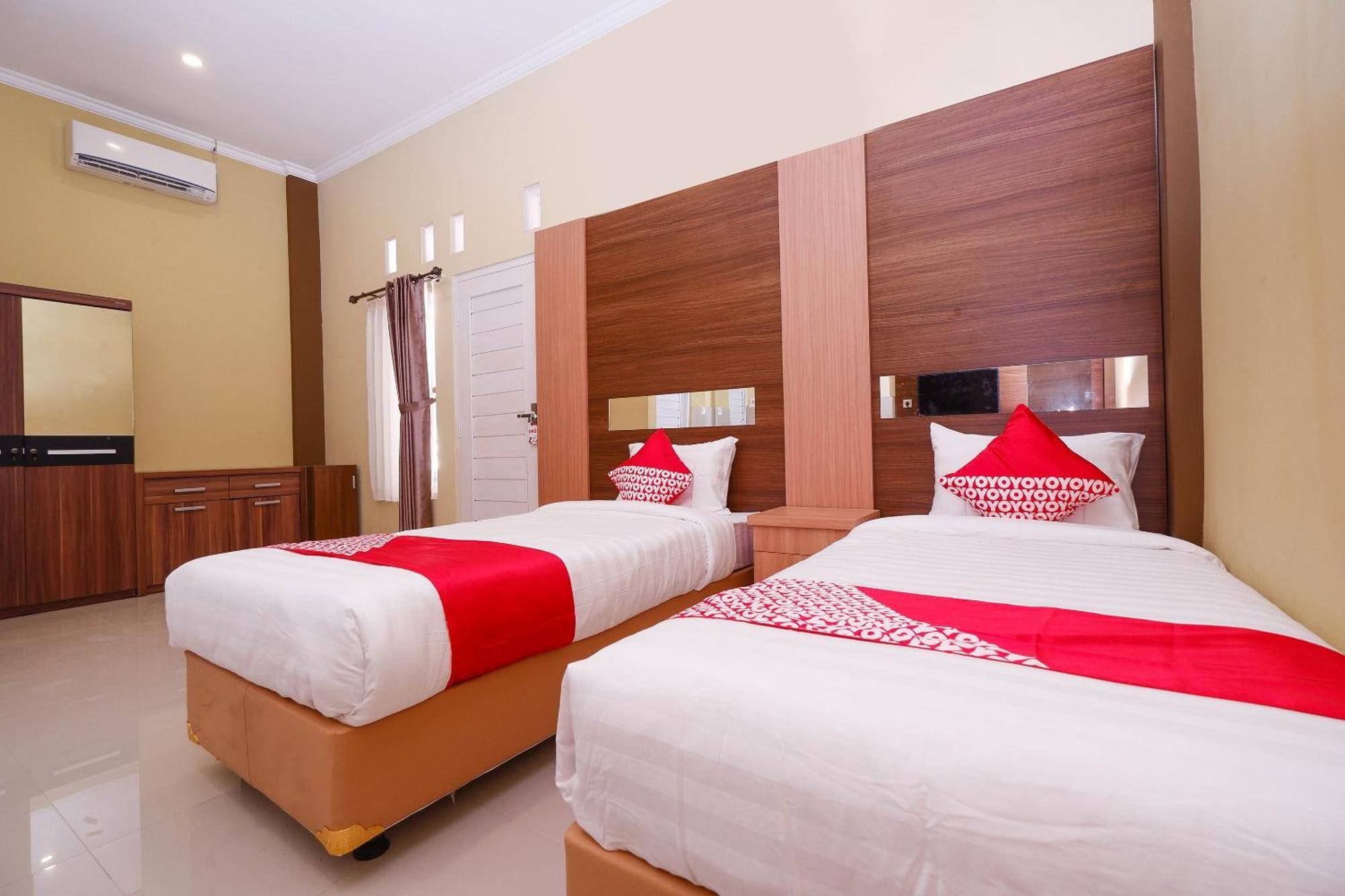 Super Oyo 1506 Shabrina 2 Syariah Hotell Solo Exteriör bild